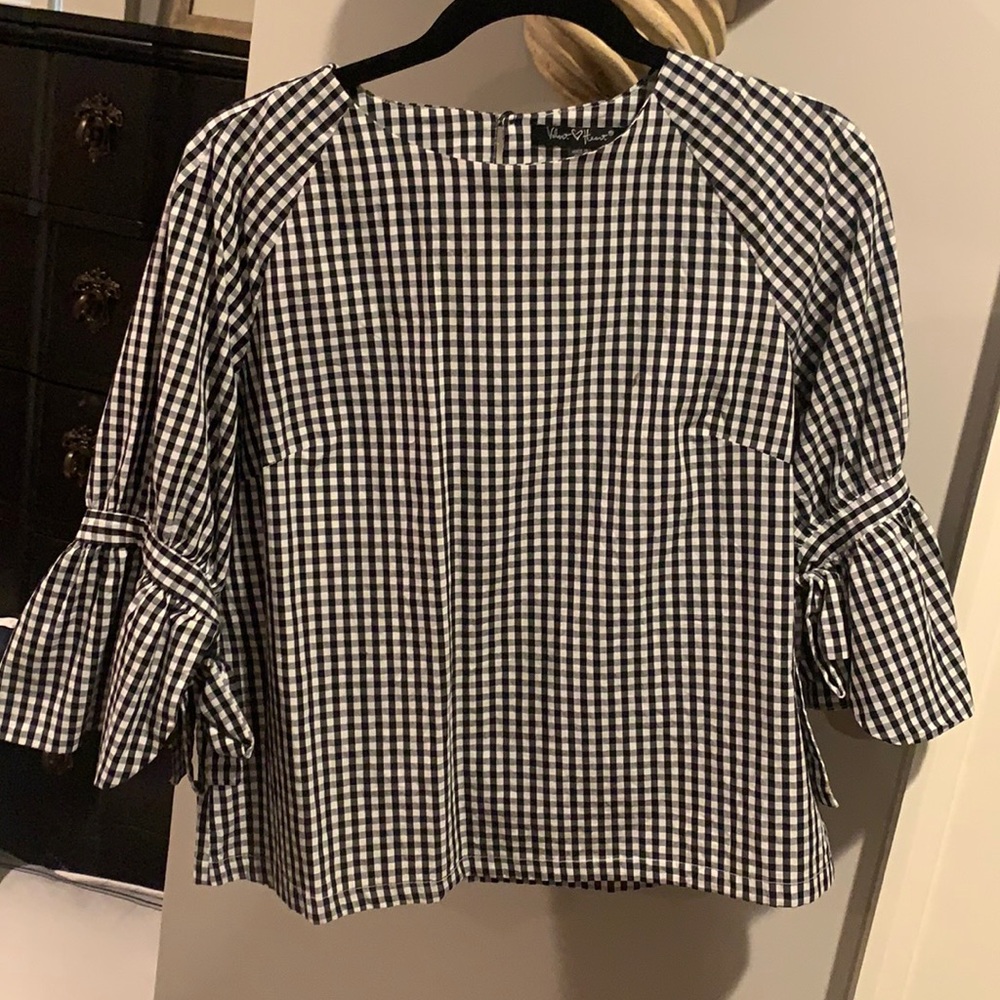 Cute gingham top
